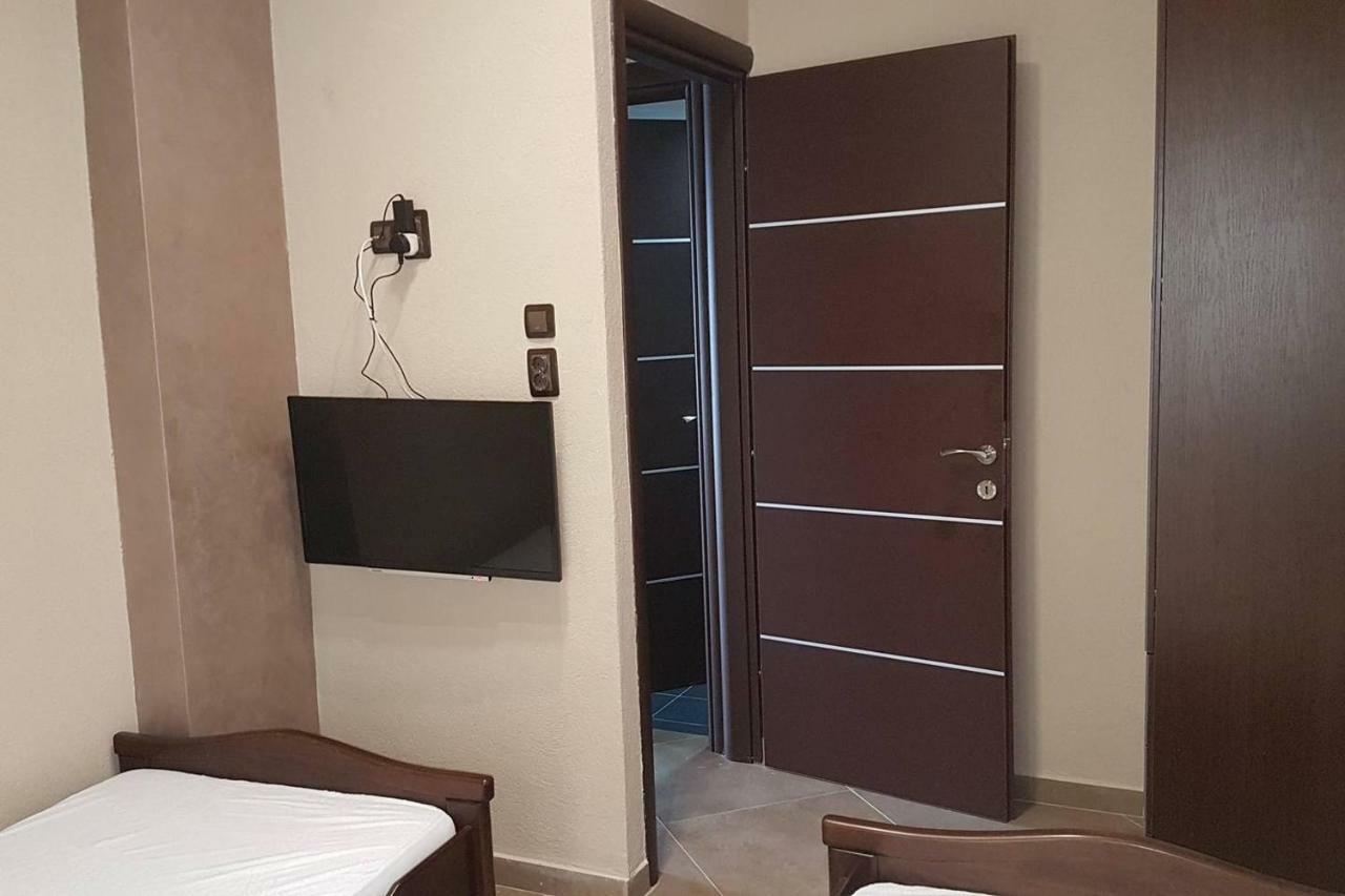 Luxury Apartment On The First Line ! Nea Kallikrateia Exterior photo
